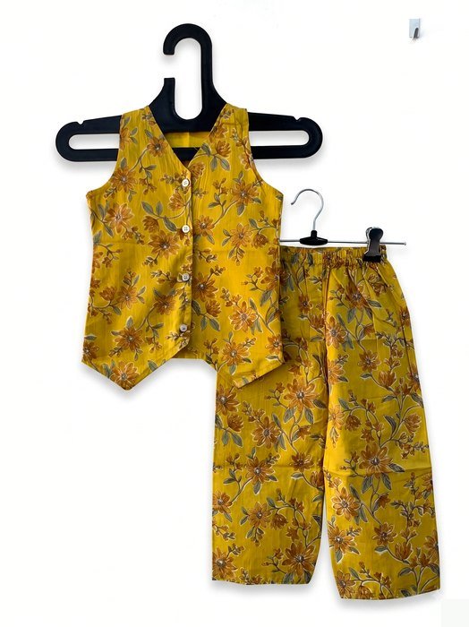 Kids wearing Zibi Zoop Jaipur clothing